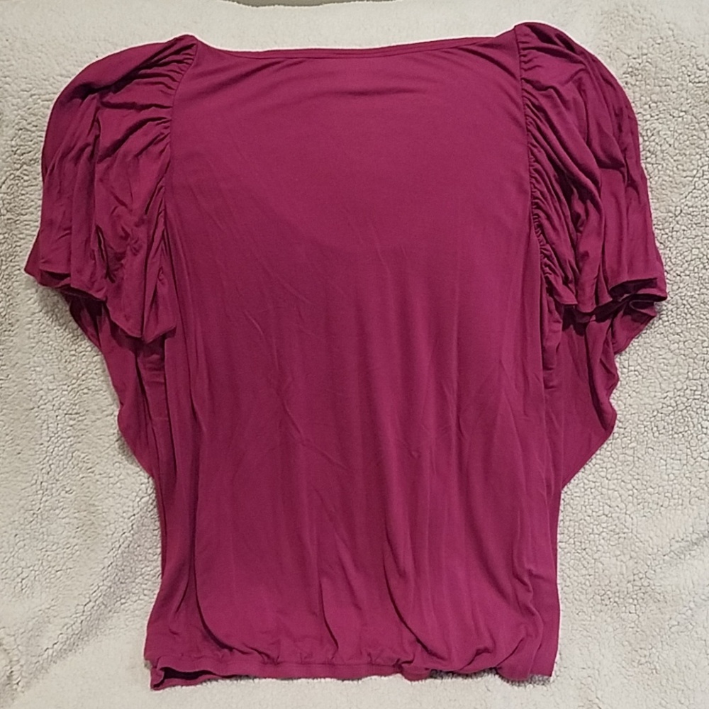 Flutter Top W Bead Detail Euc - image 4